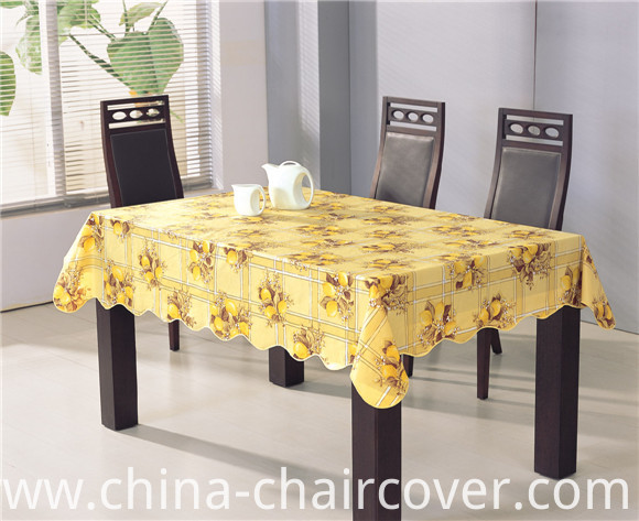 Factory Wholesale Cheap and Strong PVC Printed Tablecloth with Flannel Backing